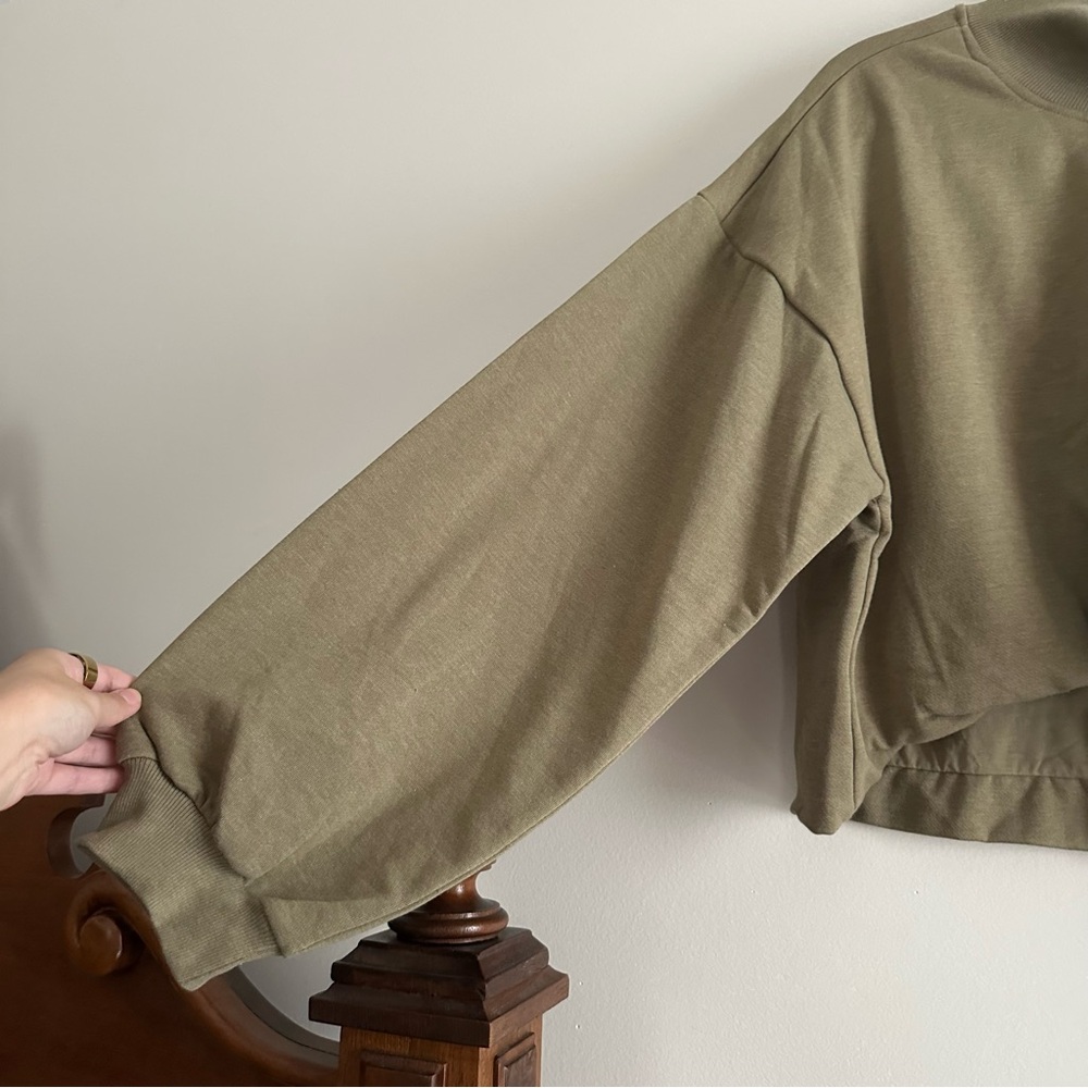 Pilcro • Funnel-Neck Bubble-Hem Sweatshirt - Picture 4 of 8